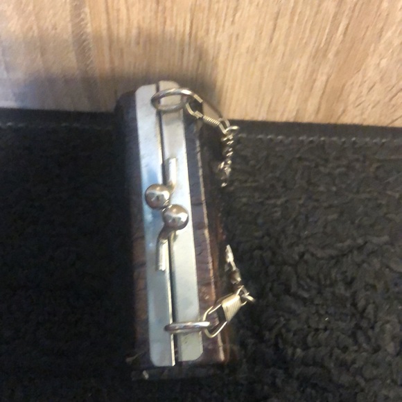 Divine Vintage Faux Alligator Piece! - Picture 5 of 6